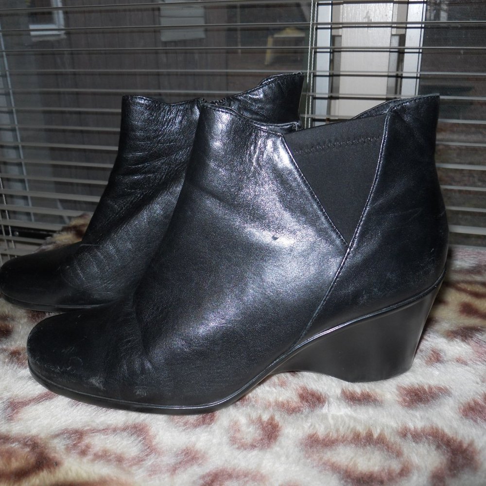 size 8 easy spirit black boots
